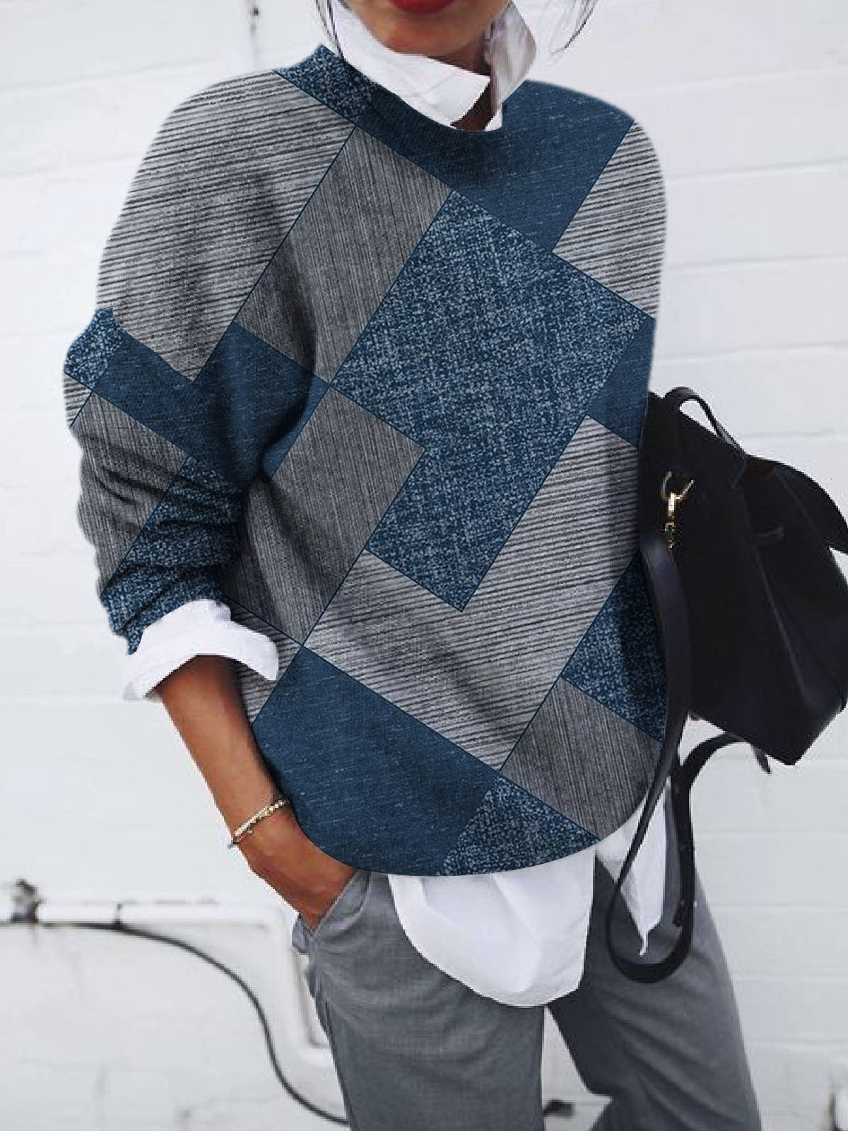 Ladies Fashion Brushed Geometric Print Loose Long Sleeve Sweater