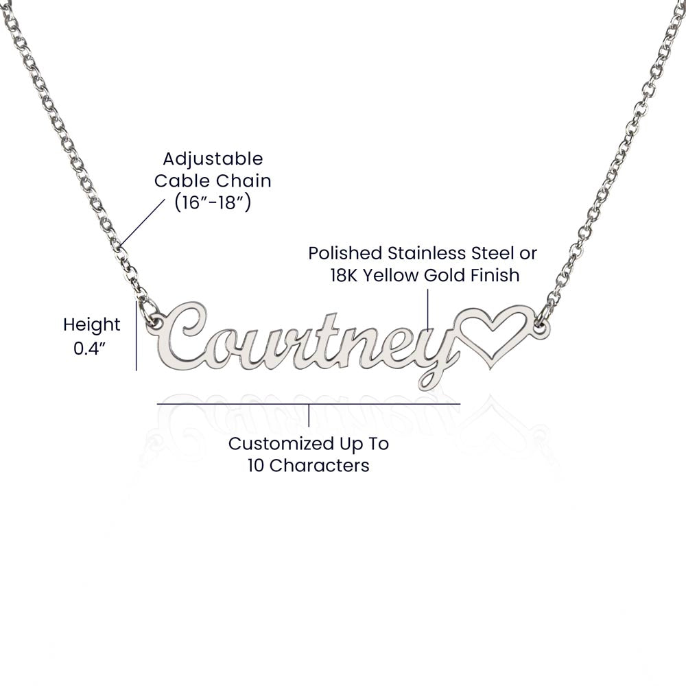 Collar con nombre personalizado con corazón 