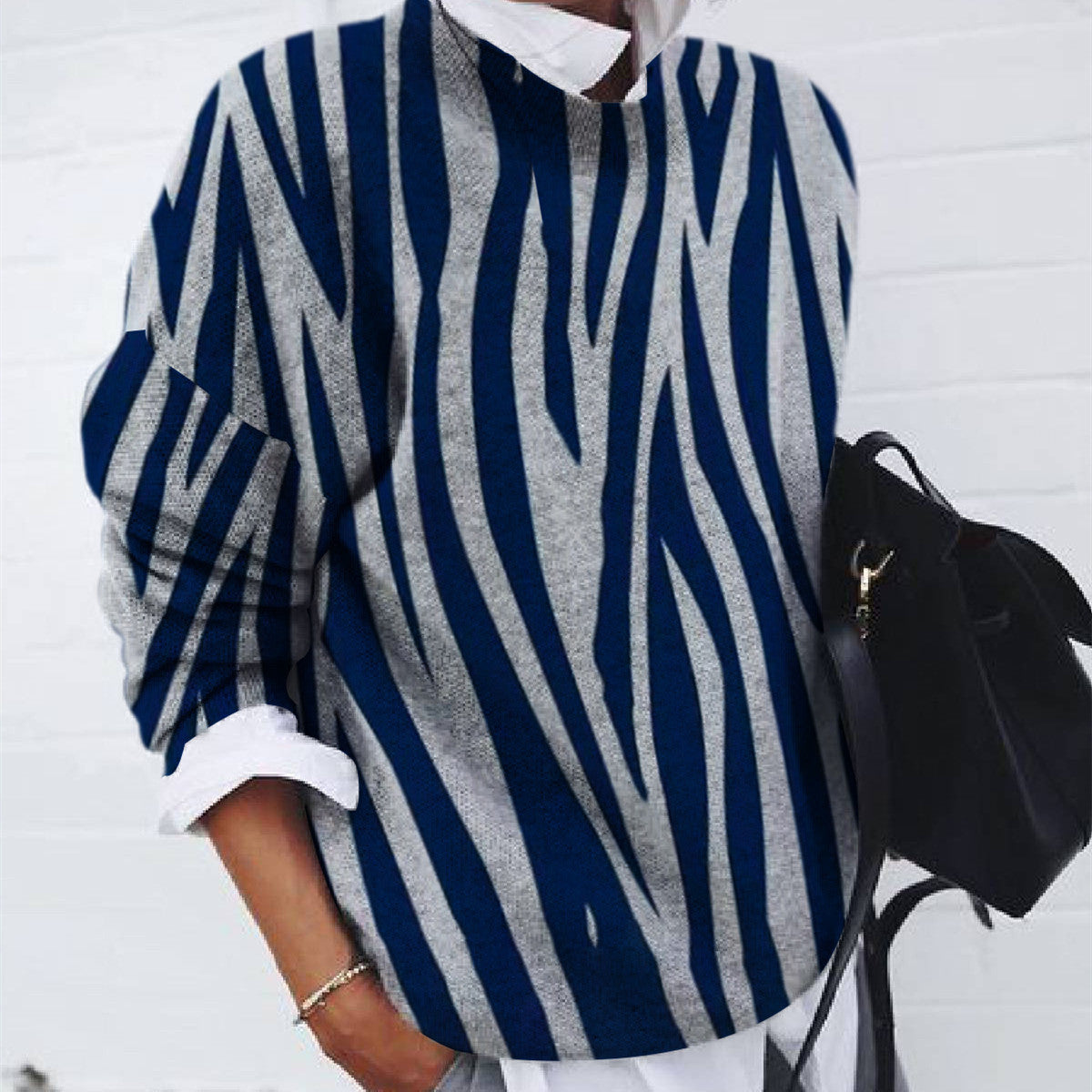 Ladies Fashion Brushed Geometric Print Loose Long Sleeve Sweater
